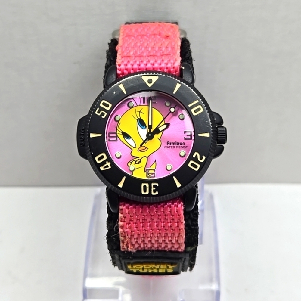 Womens Armitron Tweety Bird Pink Hook & Loop Band Watch New Battery Looney Tunes